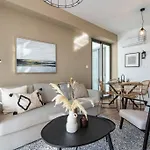 Stars 1-bedroom In Daire