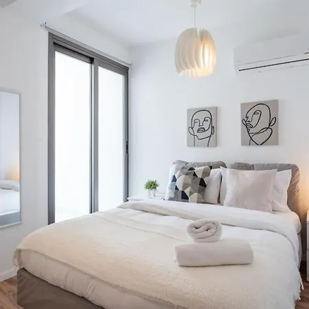 Stars 1-bedroom In Apartment